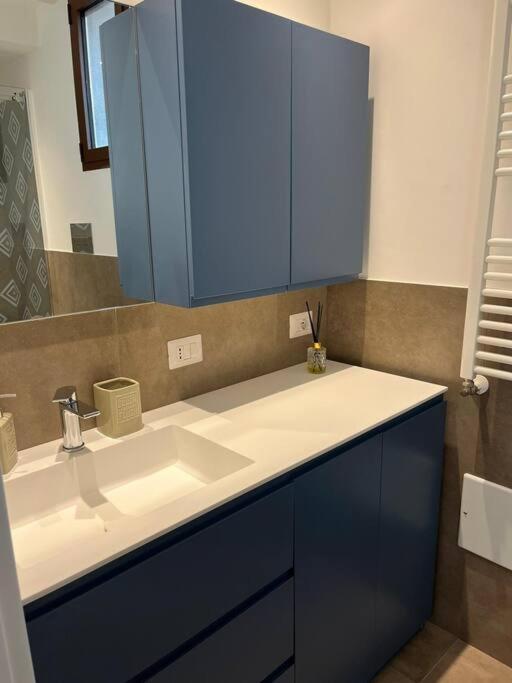 カターニアCasa Di Violaアパートメント エクステリア 写真